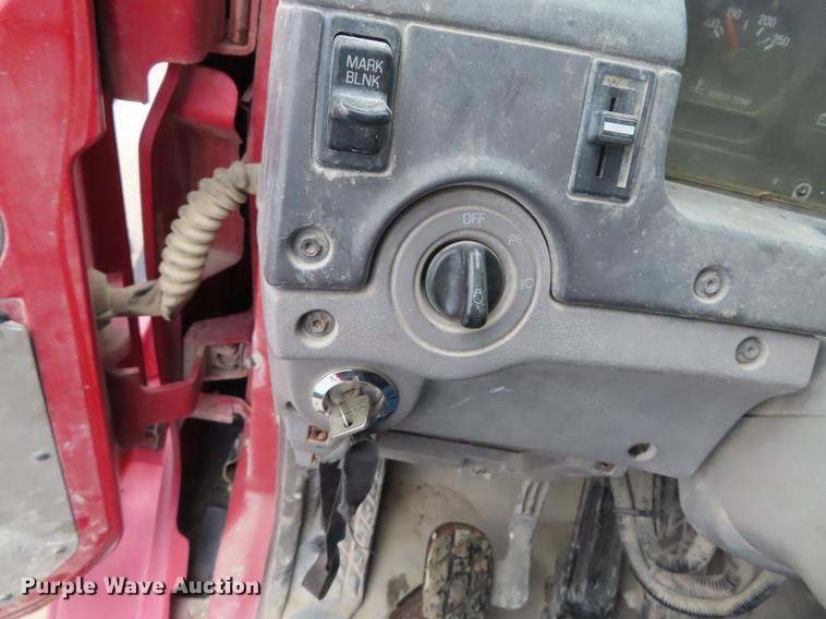 image for item DN9144 1999 Sterling L-Line truck cab and chassis