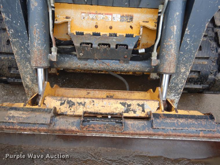 image for item DX9493 2012 John Deere 329D skid steer