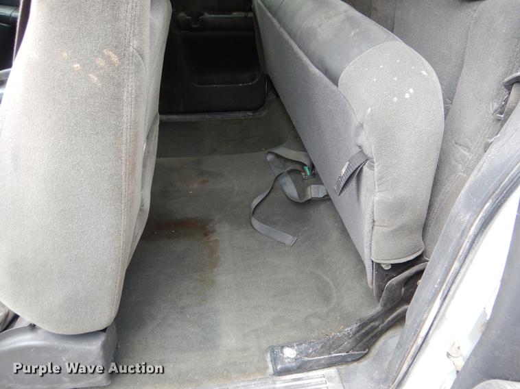 image for item DX9497 2004 Chevrolet Silverado 1500 Ext. Cab pickup truck