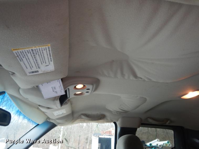 image for item DX9497 2004 Chevrolet Silverado 1500 Ext. Cab pickup truck