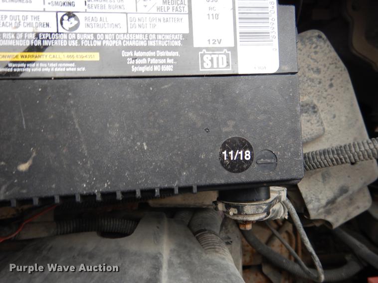 image for item DX9497 2004 Chevrolet Silverado 1500 Ext. Cab pickup truck