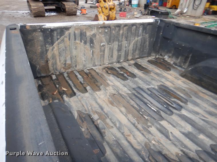 image for item DX9497 2004 Chevrolet Silverado 1500 Ext. Cab pickup truck