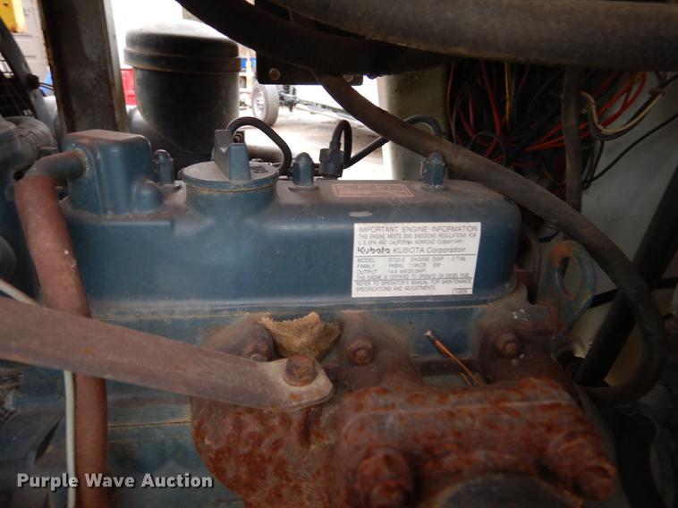 image for item DX9498 2000 S.D. Pittman 8000T mini digger derrick