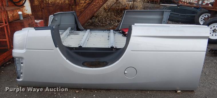 image for item DX9499 2014 Dodge Ram 2500HD pickup truck bed