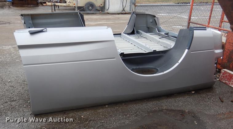 image for item DX9499 2014 Dodge Ram 2500HD pickup truck bed