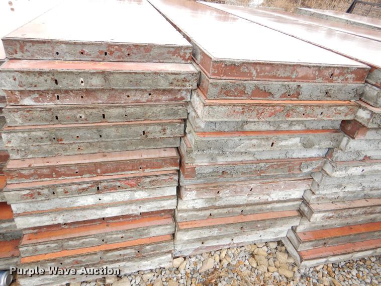 image for item EA9147 (126) concrete forms