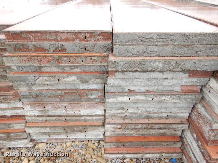 image for item EA9147 (126) concrete forms