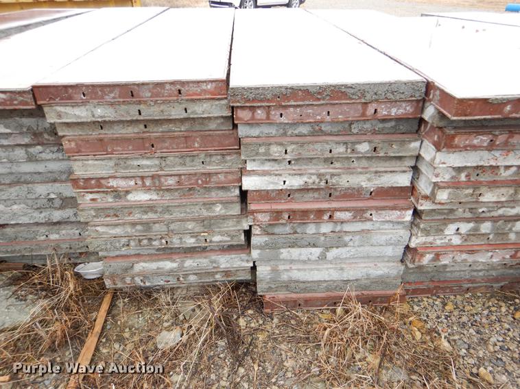 image for item EA9147 (126) concrete forms