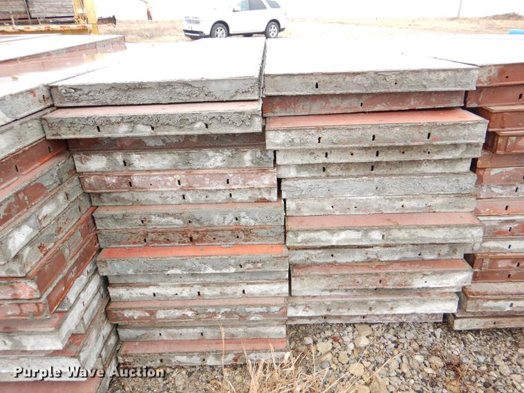 image for item EA9147 (126) concrete forms