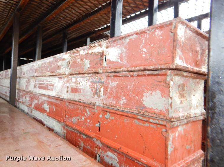 image for item EA9148 Concrete forms spacers and corners