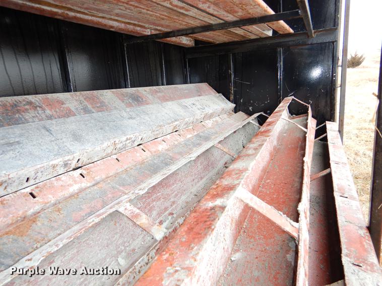 image for item EA9148 Concrete forms spacers and corners