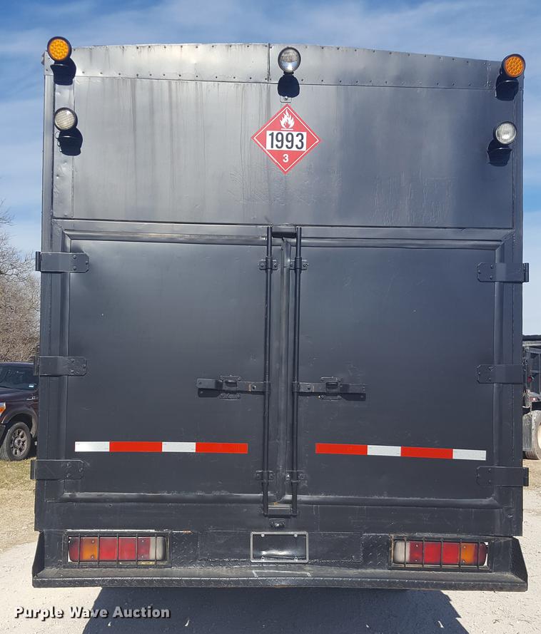 image for item EI9731 2012 International 4400 service truck