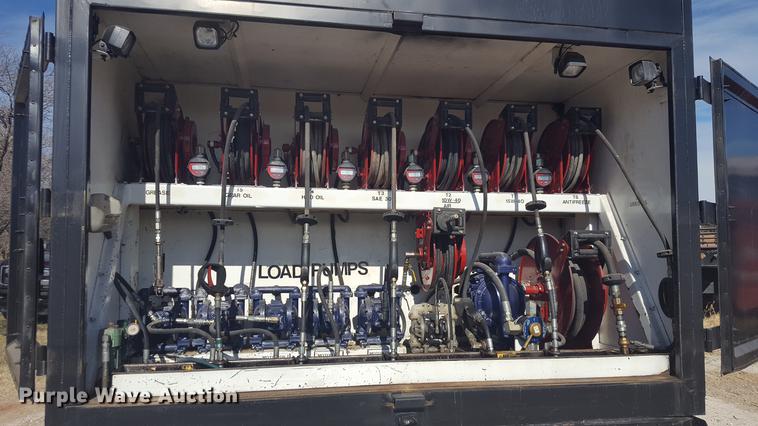 image for item EI9731 2012 International 4400 service truck