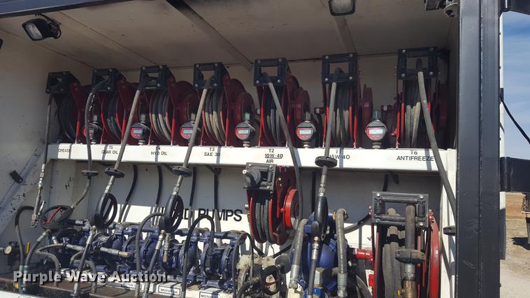 image for item EI9731 2012 International 4400 service truck