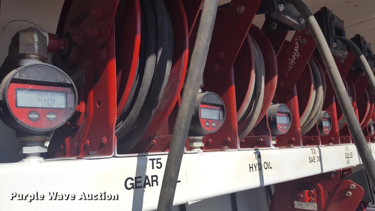 image for item EI9731 2012 International 4400 service truck