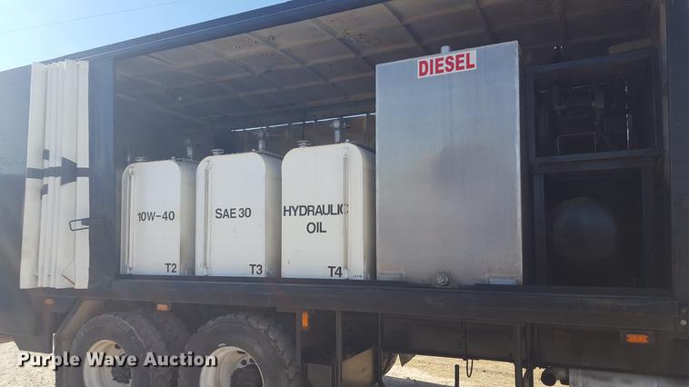 image for item EI9731 2012 International 4400 service truck