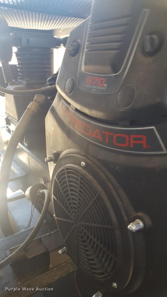 image for item EI9731 2012 International 4400 service truck