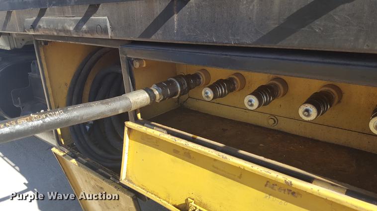 image for item EI9731 2012 International 4400 service truck