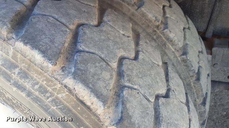 image for item EI9731 2012 International 4400 service truck