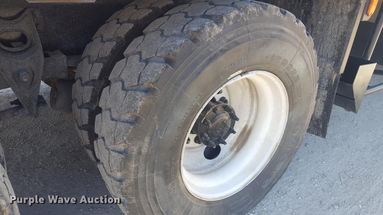 image for item EI9731 2012 International 4400 service truck