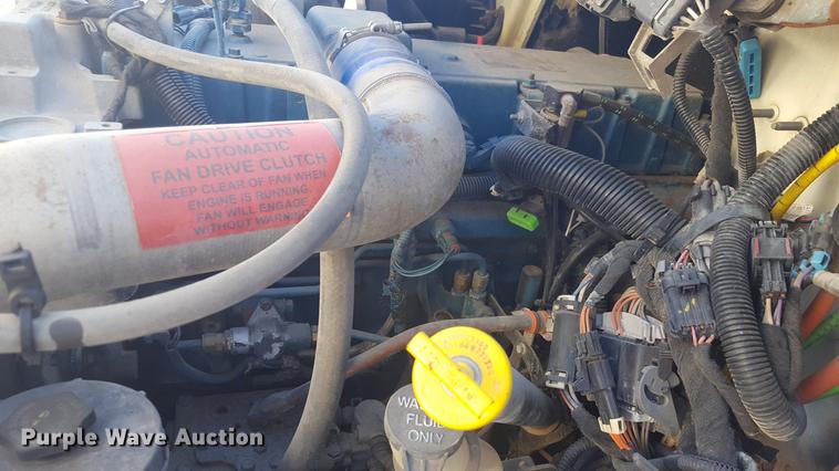 image for item EI9731 2012 International 4400 service truck