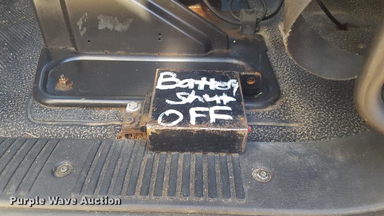 image for item EI9731 2012 International 4400 service truck