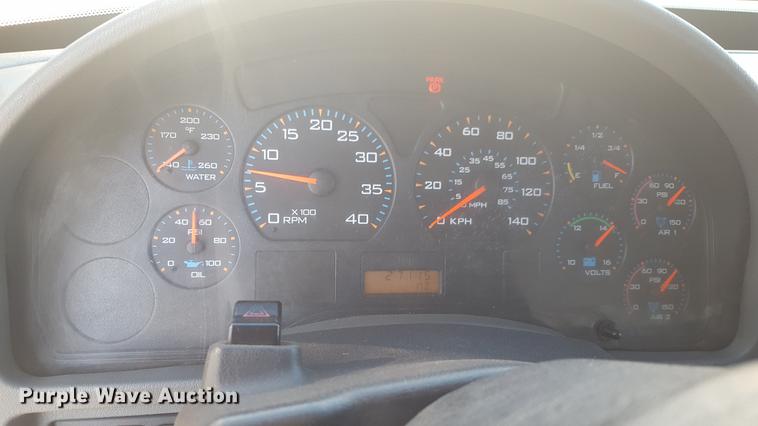 image for item EI9731 2012 International 4400 service truck