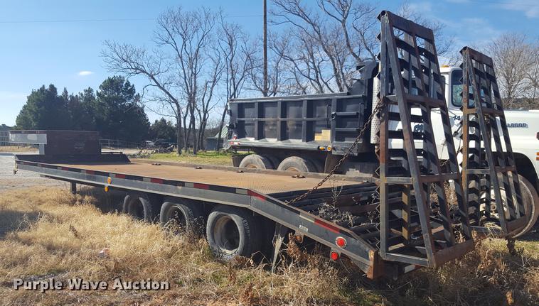 image for item EI9732 2001 SEI equipment trailer