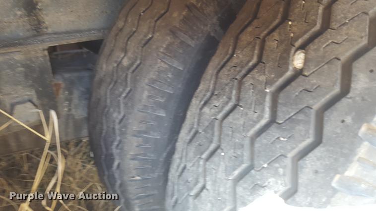 image for item EI9732 2001 SEI equipment trailer