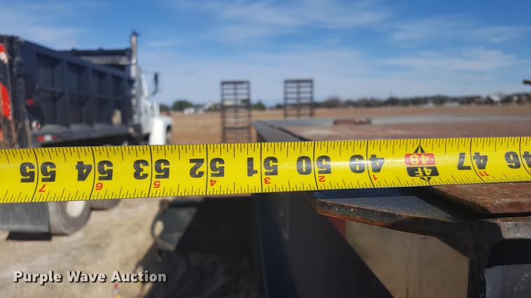 image for item EI9732 2001 SEI equipment trailer