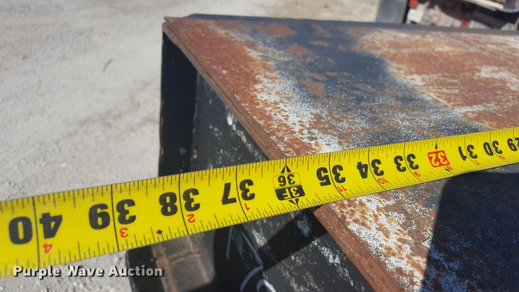 image for item EI9732 2001 SEI equipment trailer