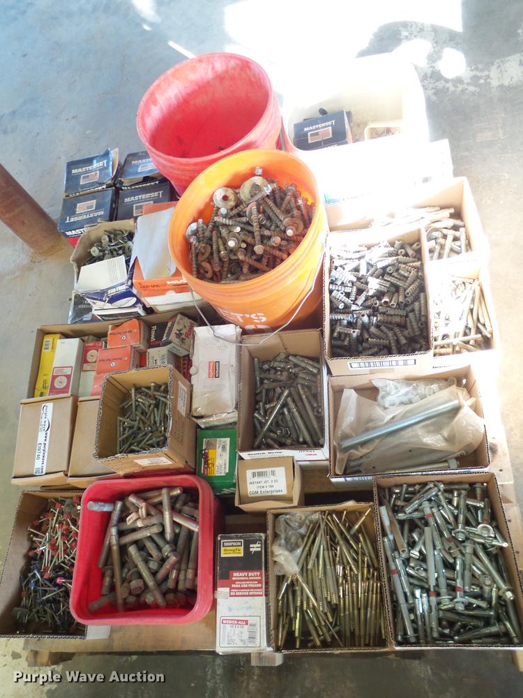 image for item EI9740 Tools