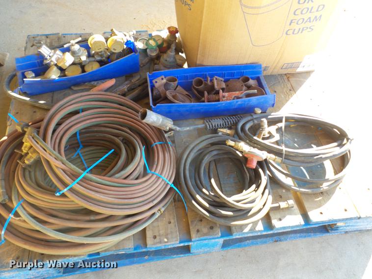 image for item EI9740 Tools