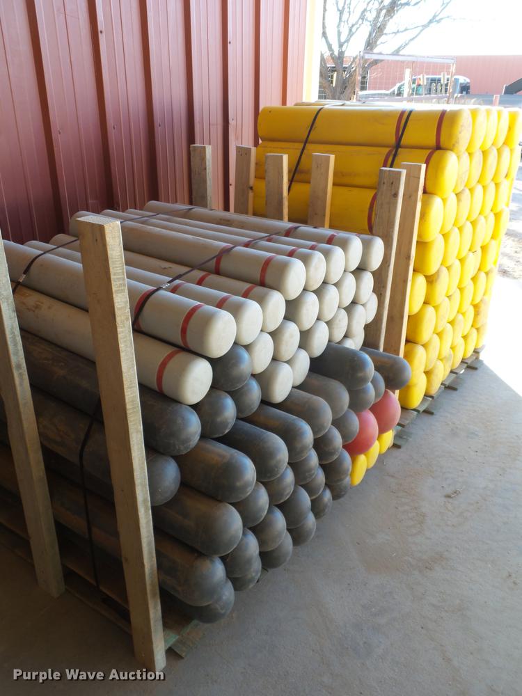 image for item EI9741 Approximately 19 car stop molds