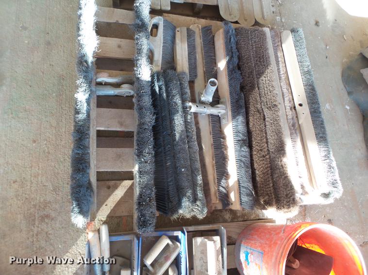 image for item EI9742 Concrete tools