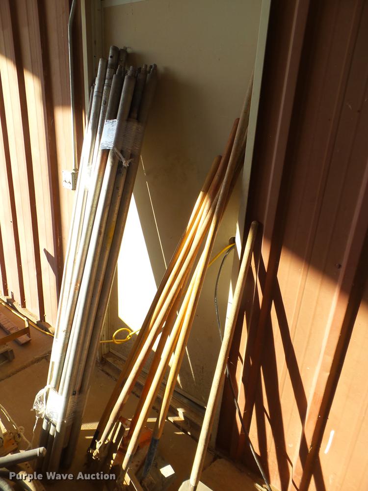 image for item EI9742 Concrete tools