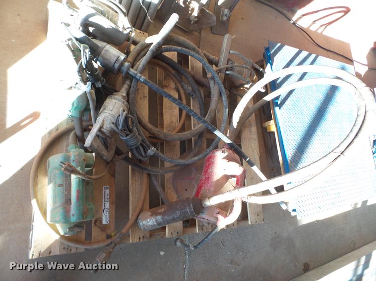 image for item EI9742 Concrete tools