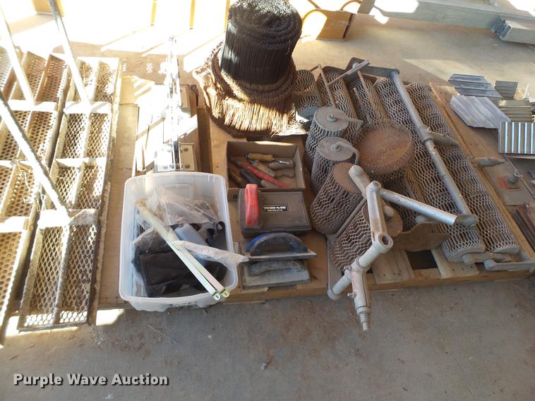 image for item EI9742 Concrete tools