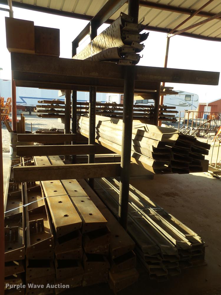 image for item EI9746 Concrete forms