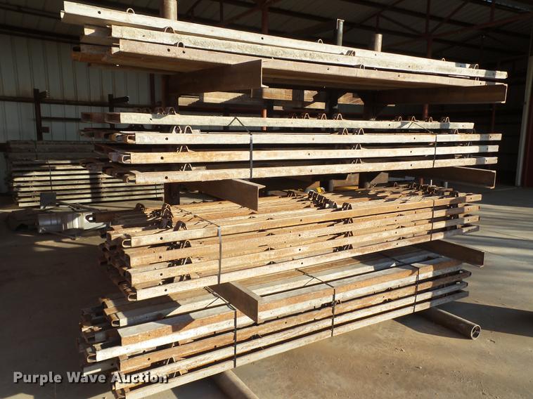 image for item EI9746 Concrete forms