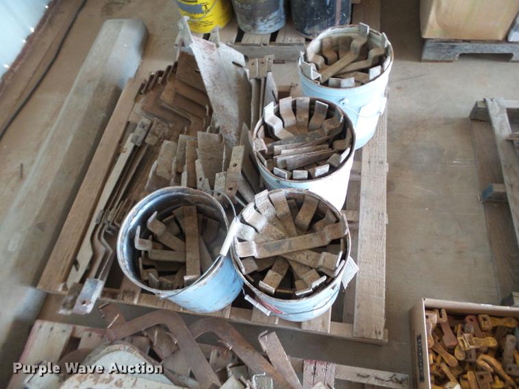 image for item EI9746 Concrete forms