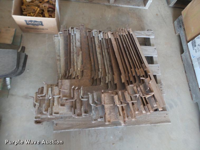 image for item EI9746 Concrete forms