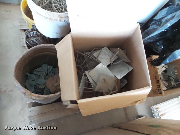 image for item EI9746 Concrete forms