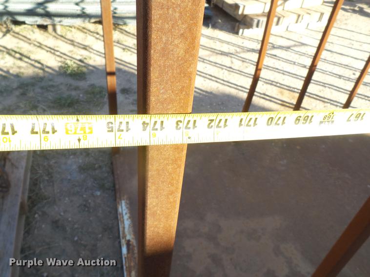 image for item EI9749 Road safety equipment