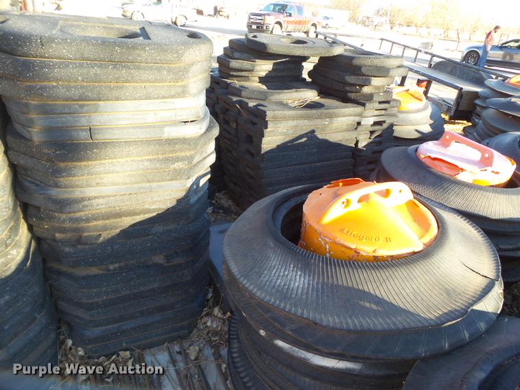 image for item EI9749 Road safety equipment