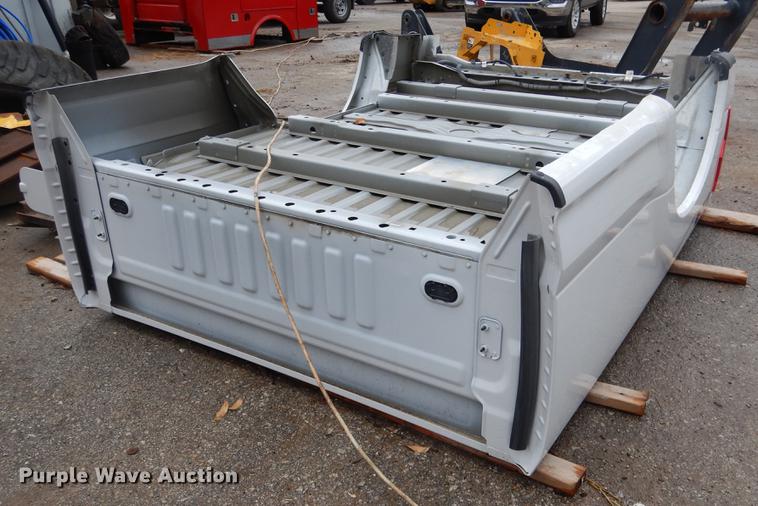 image for item EK9023 2017 Ford Super Duty aluminum pickup truck bed