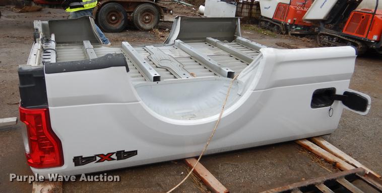 image for item EK9023 2017 Ford Super Duty aluminum pickup truck bed