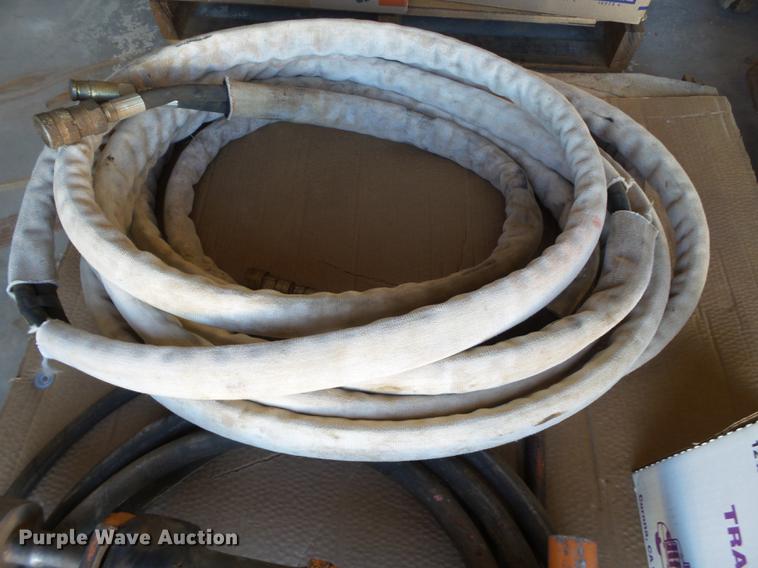 image for item EN9690 Pneumatic post driver