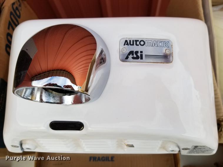 image for item EN9691 Hand dryers