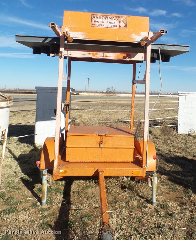 image for item EN9700 (4) Arrow Master arrow boards